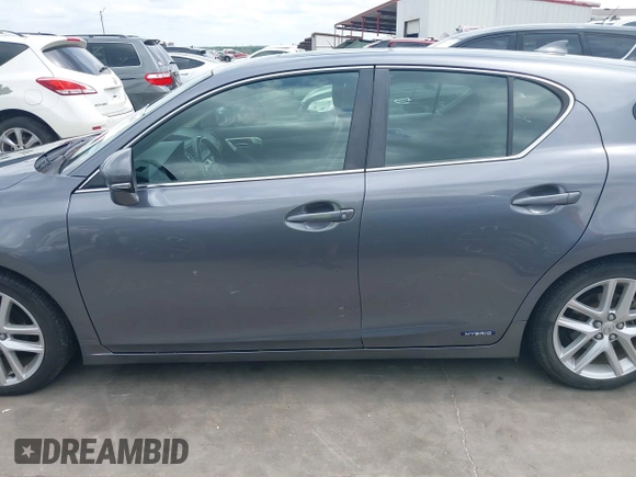 2014 Lexus CT 200h with VIN JTHKD5BH0E2182533, listed as a IAAI auction lot 42103643 with 139,236 mi miles and . Bid and sale history available at DreamBid. Image 15.