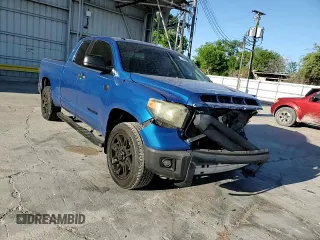 2016 Toyota Tundra SR z VIN 5TFRM5F14GX106798, wystawiony jako Copart lot #52024625 z przebiegiem 194 869 mil mil oraz Szkoda całkowita • Salvage title. Historia ofert i sprzedaży dostępna na DreamBid. Obrazek 10.