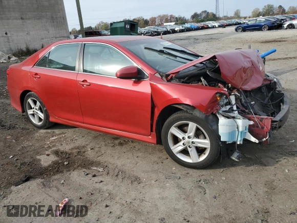 2014 Toyota Camry L with VIN 4T1BF1FK0EU731450, listed as a Copart auction lot 80523424 with 239,099 mi miles and Salvage Title. Bid and sale history available at carsss.com. Image 4.