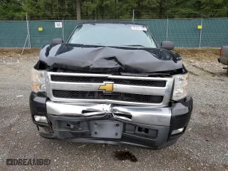 2011 Chevrolet Silverado 1500 LT with VIN 1GCRCSE04BZ395088, listed as a Copart auction lot 87841155 with 171,600 mi miles and Salvage Title. Bid and sale history available at carsss.com. Image 5.