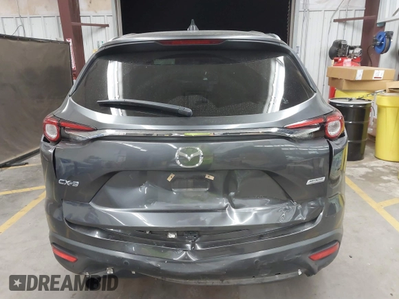 2017 Mazda CX-9 Grand Touring z VIN JM3TCADY2H0134070, wystawiony jako IAAI lot #41611243 z przebiegiem 87 046 mil mil oraz . Historia ofert i sprzedaży dostępna na DreamBid. Obrazek 16.