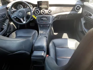 2014 Mercedes-Benz CLA 250 с VIN WDDSJ4EBXEN133856, выставлен на аукционе Copart как лот 53648215 с пробегом 150 842 миль миль и Списание • Salvage title. История ставок и продаж доступна на DreamBid. Изображение 8.