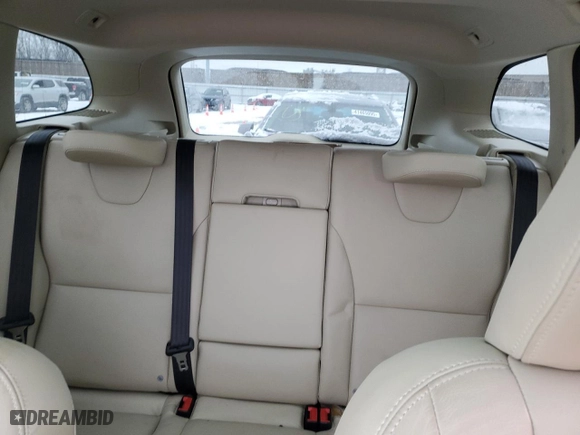 2016 Volvo XC60 T5 Premier with VIN YV4612RK5G2795873, listed as a Copart auction lot 41650255 with 0 mi miles and Salvage Title. Bid and sale history available at carsss.com. Image 10.