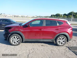 2019 Hyundai Tucson Value with VIN KM8J33A47KU965296, listed as a IAAI auction lot 41506957 with 67,410 mi miles. Bid and sale history available at carsss.com. Image 15.