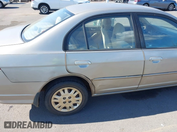 2005 Honda Civic LX with VIN 2HGES16535H569177, listed as a IAAI auction lot 41882245 with 98,173 mi miles and . Bid and sale history available at DreamBid. Image 6.