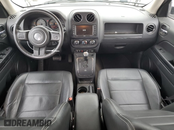 2016 Jeep Patriot Latitude with VIN 1C4NJRFB0GD522016, listed as a Copart auction lot 54688695 with 104,587 mi miles and Salvage title. Bid and sale history available at DreamBid. Image 8.