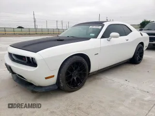 2014 Dodge Challenger R/T Plus z VIN 2C3CDYBT8EH176776, wystawiony jako Copart lot #59819495 z przebiegiem 137 775 mil mil oraz Czysty tytuł • Clean title. Historia ofert i sprzedaży dostępna na DreamBid. Obrazek 1.