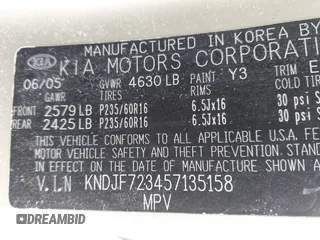 2005 Kia Sportage LX with VIN KNDJF723457135158, listed as a IAAI auction lot 41700735 with 88,200 mi miles and . Bid and sale history available at carsss.com. Image 9.