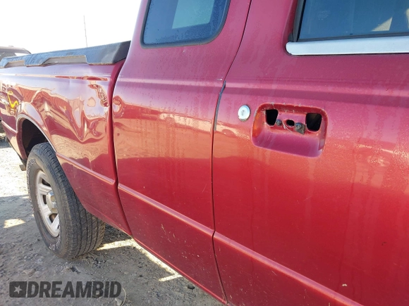 2005 Ford Ranger XL with VIN 1FTYR14U35PA95244, listed as a IAAI auction lot 41889757 with 215,817 mi miles. Bid and sale history available at carsss.com. Image 6.