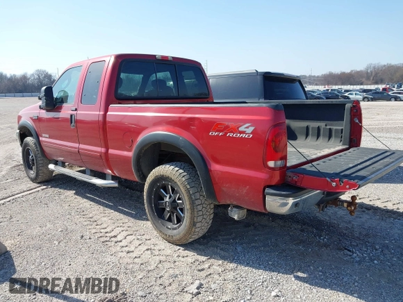 2003 Ford Super Duty F-250 XL with VIN 1FTNX21P13ED26955, listed as a IAAI auction lot 41787057 with 216,130 mi miles. Bid and sale history available at carsss.com. Image 3.