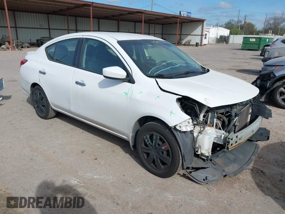 2016 Nissan Versa S Plus with VIN 3N1CN7AP5GL826958, listed as a IAAI auction lot 41794088 with 164,801 mi miles. Bid and sale history available at carsss.com. Image 1.