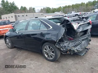 2015 Toyota Camry XLE with VIN 4T1BF1FK7FU079685, listed as a IAAI auction lot 41998976 with 109,489 mi miles. Bid and sale history available at carsss.com. Image 15.