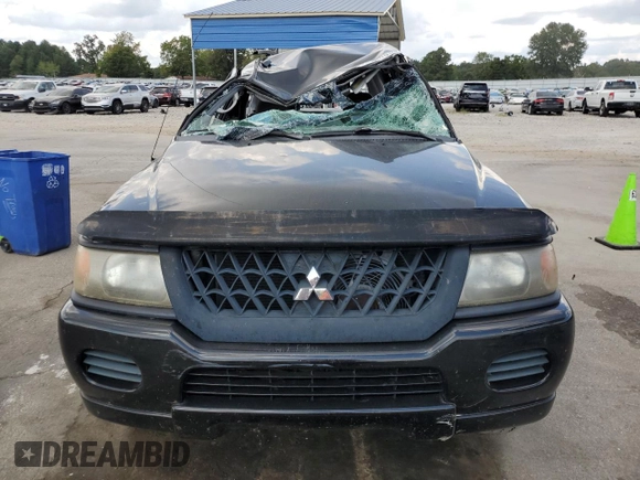 2002 Mitsubishi Montero ES z VIN JA4LS21H02J022594, wystawiony jako Copart lot #72750954 z przebiegiem 122 232 mil mil oraz Szkody całkowita. Historia ofert i sprzedaży dostępna na DreamBid. Obrazek 5.