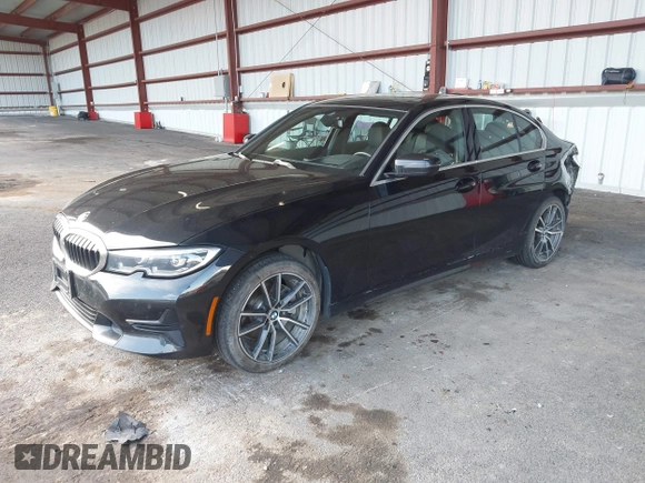 2021 BMW 3 Series 330i xDrive with VIN 3MW5R7J0XM8B58647, listed as a IAAI auction lot 42027965 with 34,230 mi miles. Bid and sale history available at carsss.com. Image 18.
