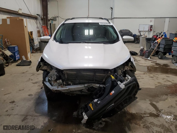 2018 Ford EcoSport SES with VIN MAJ6P1CL4JC198198, listed as a Copart auction lot 83522514 with 227,264 mi miles and Non Repairable. Bid and sale history available at carsss.com. Image 5.