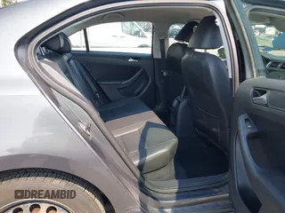 2014 Volkswagen Jetta SE with VIN 3VWD17AJ2EM274963, listed as a IAAI auction lot 42657388 with 138,482 mi miles and . Bid and sale history available at DreamBid. Image 8.