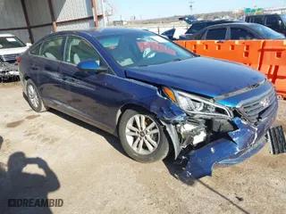 2015 Hyundai Sonata 2.4L SE with VIN 5NPE24AFXFH118708, listed as a IAAI auction lot 41788909 with 137,166 mi miles. Bid and sale history available at carsss.com. Image 1.