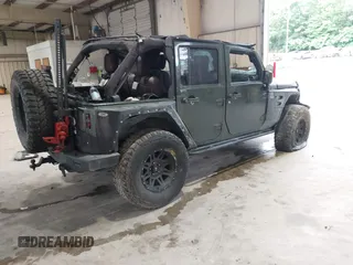 2007 Jeep Wrangler X z VIN 1J4GA39107L132865, wystawiony jako IAAI lot #42252972 z przebiegiem 101 114 mil mil oraz . Historia ofert i sprzedaży dostępna na DreamBid. Obrazek 4.