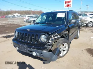 2015 Jeep Patriot Sport with VIN 1C4NJPBB8FD399932, listed as a IAAI auction lot 41935017 with 92,379 mi miles. Bid and sale history available at carsss.com. Image 17.