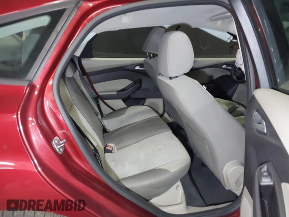 2014 Ford Focus SE with VIN 1FADP3K24EL441994, listed as a IAAI auction lot 41851296 with 109,893 mi miles. Bid and sale history available at carsss.com. Image 8.