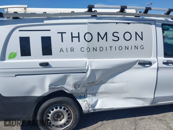2018 Mercedes-Benz Metris Cargo with VIN WD3PG2EA2J3415757, listed as a IAAI auction lot 42029579 with 95,269 mi miles. Bid and sale history available at carsss.com. Image 12.