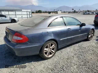 2006 Mercedes-Benz CLK 350 with VIN WDBTJ56J26F174826, listed as a Copart auction lot 73239344 with 183,307 mi miles and Clean Title. Bid and sale history available at carsss.com. Image 3.