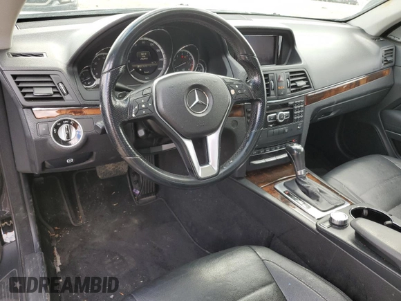 2013 Mercedes-Benz E 350 с VIN WDDKJ5KB7DF210671, выставлен на аукционе Copart как лот 53207205 с пробегом 204 918 миль миль и Чистый • Clean title. История ставок и продаж доступна на DreamBid. Изображение 8.