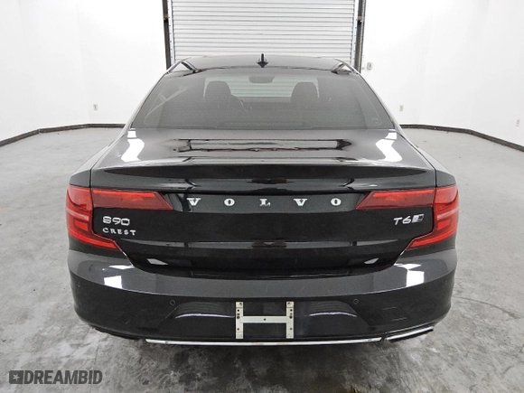 2020 Volvo S90 R-Design with VIN LVYA22MT4LP170946, listed as a Copart auction lot 72976894 with 96,672 mi miles and Clean Title. Bid and sale history available at carsss.com. Image 6.