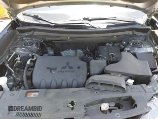 2020 Mitsubishi Outlander SE with VIN JA4AD3A39LZ034984, listed as a IAAI auction lot 42431048 with 102,314 mi miles and . Bid and sale history available at DreamBid. Image 10.