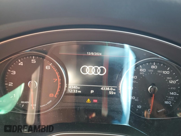2024 Audi Q5 Premium with VIN WA1ABAFY7R2067157, listed as a Copart auction lot 83634674 with 4,340 mi miles and Salvage Title. Bid and sale history available at carsss.com. Image 9.