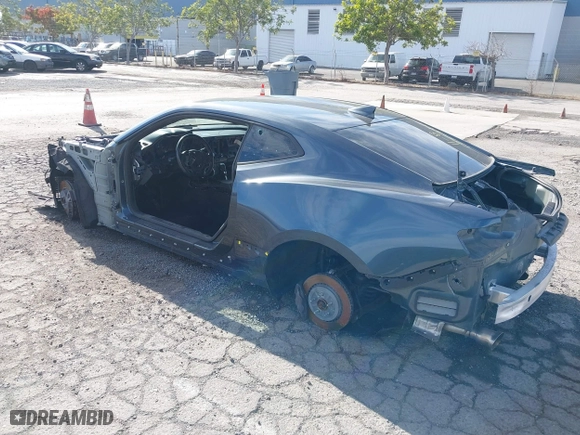 2019 Chevrolet Camaro 1SS with VIN 1G1FF1R7XK0130281, listed as a IAAI auction lot 40835495 with 1 mi miles. Bid and sale history available at carsss.com. Image 3.