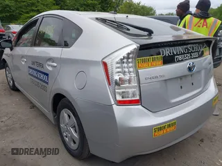 2010 Toyota Prius II z VIN JTDKN3DU4A0149991, wystawiony jako IAAI lot #42309771 z przebiegiem 262 350 mil mil oraz . Historia ofert i sprzedaży dostępna na DreamBid. Obrazek 3.
