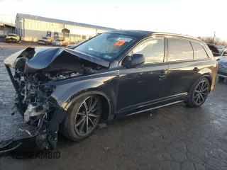 2021 Audi SQ7 Prestige with VIN WA1VWBF70MD000531, listed as a Copart auction lot 44532165 with 29,278 mi miles and Salvage Title. Bid and sale history available at DreamBid. Image 1.