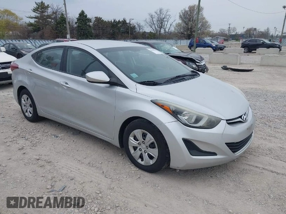 2016 Hyundai Elantra SE with VIN 5NPDH4AE7GH728956, listed as a IAAI auction lot 42060018 with 199,829 mi miles. Bid and sale history available at carsss.com. Image 1.