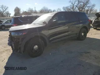 2021 Ford Police Interceptor Utility z VIN 1FM5K8AB5MGA42378, wystawiony jako Copart lot #83515294 z przebiegiem 84 494 mil mil oraz Szkody całkowita. Historia ofert i sprzedaży dostępna na DreamBid. Obrazek 1.