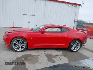 2018 Chevrolet Camaro 2SS with VIN 1G1FH1R74J0185575, listed as a IAAI auction lot 41581138 with 59,817 mi miles and . Bid and sale history available at DreamBid. Image 14.