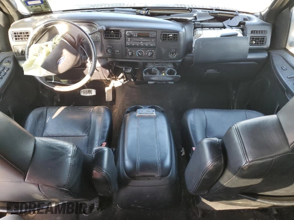 2004 Ford F-250 XL with VIN 1FTNW21P14ED06757, listed as a Copart auction lot 50412115 with 199,501 mi miles and Salvage title. Bid and sale history available at DreamBid. Image 8.