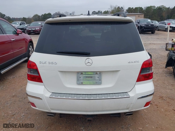 2012 Mercedes-Benz GLK-Class GLK 350 with VIN WDCGG8HB9CF829305, listed as a IAAI auction lot 40763290 with 111,239 mi miles. Bid and sale history available at carsss.com. Image 17.