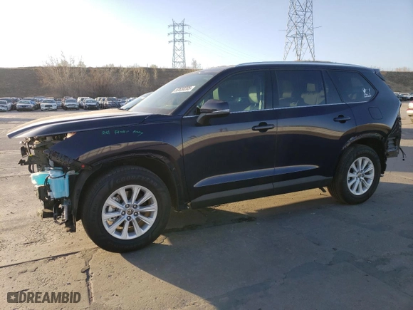 2024 Toyota Grand Highlander Hybrid XLE with VIN 5TDACAB58RS010408, listed as a Copart auction lot 52630205 with 5,083 mi miles and Salvage Title. Bid and sale history available at carsss.com. Image 1.