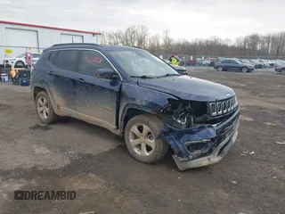 2018 Jeep Compass Latitude with VIN 3C4NJDBB3JT434507, listed as a IAAI auction lot 42120088 with 82,181 mi miles and . Bid and sale history available at DreamBid. Image 1.