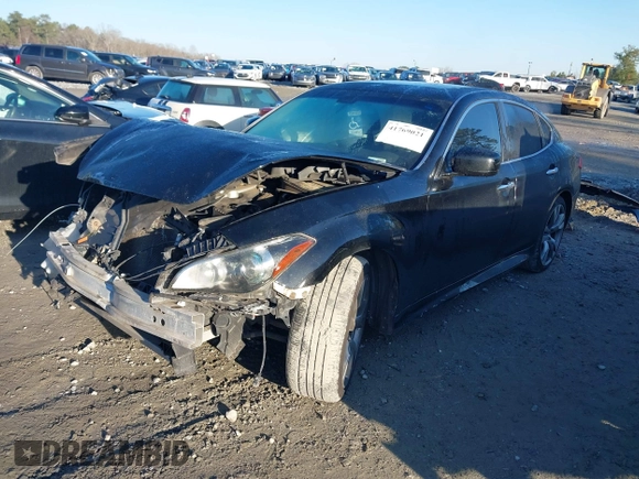 2011 Infiniti M with VIN JN1BY1AP6BM320568, listed as a IAAI auction lot 41769021 with 172,599 mi miles and . Bid and sale history available at DreamBid. Image 17.
