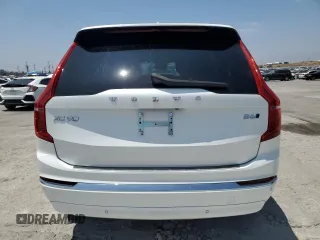 2024 Volvo XC90 Plus Bright Theme with VIN YV4062PE6R1226477, listed as a Copart auction lot 60284535 with 15,057 mi miles and Salvage title. Bid and sale history available at DreamBid. Image 6.