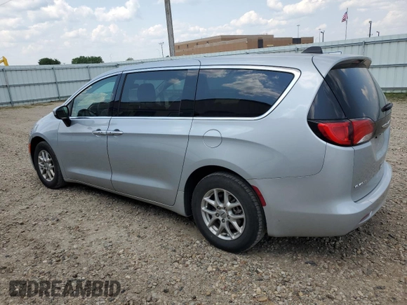 2023 Chrysler Voyager LX z VIN 2C4RC1CG9PR607480, wystawiony jako Copart lot #59278015 z przebiegiem 64 274 mil mil oraz Czysty tytuł • Clean title. Historia ofert i sprzedaży dostępna na DreamBid. Obrazek 2.