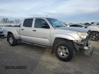 2013 Toyota Tacoma PreRunner with VIN 3TMKU4HN0DM034513, listed as a Copart auction lot 45722995 with 110,318 mi miles and Salvage title. Bid and sale history available at DreamBid. Image 4.