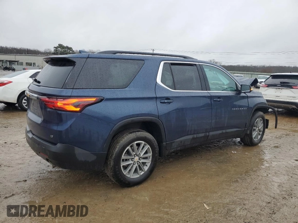 2022 Chevrolet Traverse LT Cloth with VIN 1GNERGKW6NJ181331, listed as a Copart auction lot 44864915 with 51,600 mi miles and Salvage title. Bid and sale history available at DreamBid. Image 3.