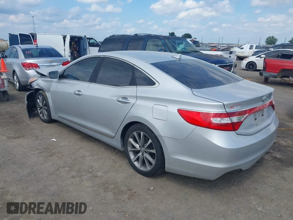 2017 Hyundai Azera with VIN KMHFG4JG9HA579046, listed as a IAAI auction lot 40135653 with Not Provided miles and . Bid and sale history available at carsss.com. Image 3.