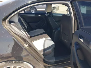 2016 Volkswagen Jetta Sedan 1.8T Sport with VIN 3VWD17AJ2GM403223, listed as a IAAI auction lot 41841464 with 81,541 mi miles. Bid and sale history available at carsss.com. Image 8.