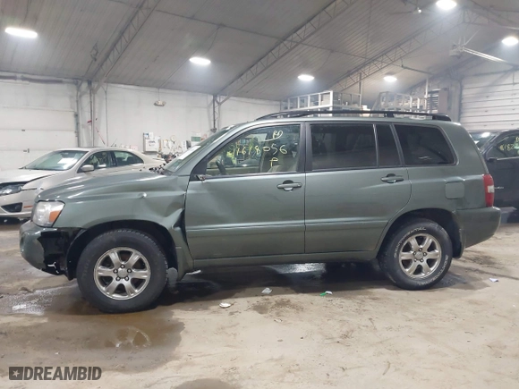 2006 Toyota Highlander w/3rd Row with VIN JTEEP21A460153635, listed as a IAAI auction lot 41618056 with 136,204 mi miles. Bid and sale history available at carsss.com. Image 14.