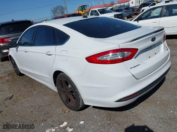 2016 Ford Fusion SE with VIN 3FA6P0HD3GR264021, listed as a IAAI auction lot 41984153 with 123,244 mi miles. Bid and sale history available at carsss.com. Image 3.