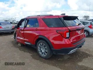 2025 Ford Explorer with VIN 1FMUK7HH2SGA66909, listed as a IAAI auction lot 41676158 with Not provided miles and . Bid and sale history available at DreamBid. Image 3.